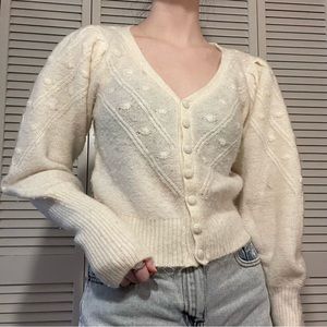 Abercrombie & Fitch Cream Cardigan